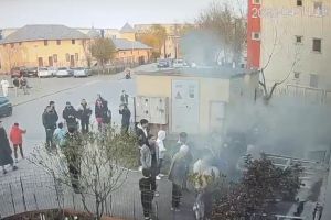 FOTO+VIDEO: Imagini cu incendiul din cartierul Henri Coanda surprinse de camerele de supraveghere