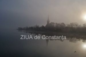 FOTO+VIDEO: Lacul Tabacariei, Constanta, ascuns in ceata. Imagini spectaculoase la primele ore ale diminetii