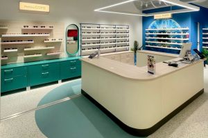 OPTIblu îşi continuă expansiunea în Oradea prin deschiderea unui nou magazin