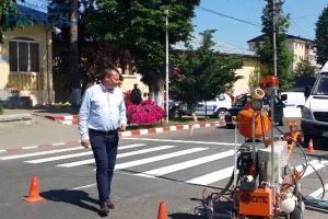 Licitaţii şi contracte dubioase pentru efectuarea de marcaje rutiere în Focşani