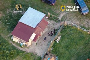  DIICOT: FOTO.19 mandate de prechezitie pentru un grup infractional organizat de trafic de persoane si proxenetism 