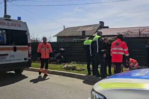 Știri Constanta: FOTO+VIDEO. Barbat ranit in urma unui accident cu scuterul, in Eforie 