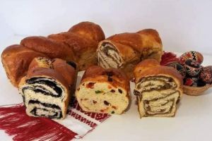 Ciorba de burtă, cozonacul, sarmalele şi preparatele din carne de miel, cele mai comandate mâncăruri de Paşte. Braşovul este în topul comenzilor