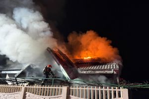 Incendiu mortal la o locuinţă din Oneşti