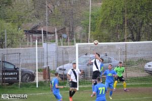 Cortina se trage cu un derby “de Alba” la Ighiu, Performanţa – Unirea Alba Iulia! Adrian Bicheşi: “După meciul cu «U» Cluj am pierdut 2000 de suporteri!”