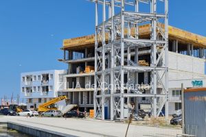 Veste buna pentru sotia lui Stere Hira: Mediul i-a dat ok-ul pentru supraetajarea hotelului din Eforie Nord 