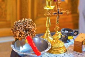 CRUCE ROȘIE, azi, în calendarul creştin-ortodox. Este sărbătorit Izvorul Tămăduirii
