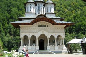 Izvorul Tămăduirii, prima mare sărbătoare după Sfintele Paşti