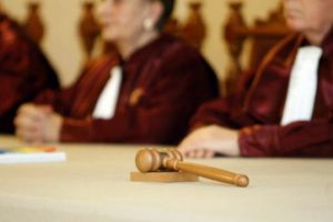 Judecătorii CCR, sporuri de supărare de 12.000 de lei