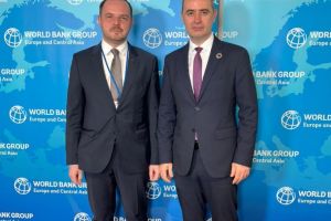 Ministrul Sanatatii si cel al Finantelor negociaza cu compania Pfizer la Washington DC