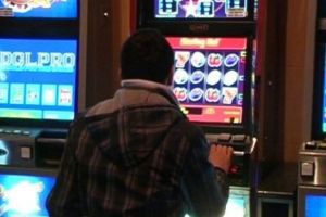 USR Botoşani: Calvarul jocurilor de noroc nu se opreşte prin supraimpozitare, ci prin reducere sau eliminare