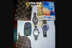 Individ condamnat recent pentru detinere de droguri, prins la furat in Aeroportul Henri Coanda