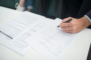 Demers de intrare in legalitate pentru extinderea unui spatiu comercial de pe strada Suceava din municipiul Constanta