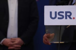USR: Apel la responsabilitate adresat PSD. Crizele politice se fac la Bucureşti, dar se plătesc în fiecare casă!