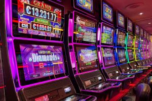 Primăria Oradea a pus în dezbatere publică regulamentul care scoate jocurile de noroc din oraş. Află ce prevede!