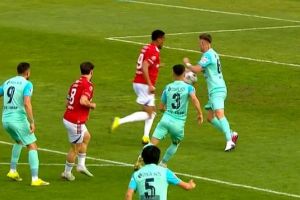 Partida Oţelul – UTA a fost decisă de arbitri (REZUMAT VIDEO)