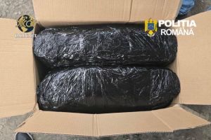 Droguri de risc ”importate” din Spania de doi suspecţi mureşeni