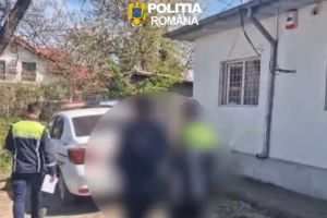 Știri Romania:VIDEO. Un barbat a fost lovit cu pumnii intr-un magazin alimentar. Suspectul, retinut pentru 24 de ore