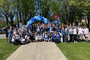 Culoare şi solidaritate în Parcul Central! Sătmărenii au alergat pentru un băiat diagnosticat cu leucemie