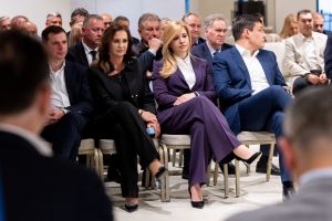 Silvia Mihalcea contestă listarea la bursă a companiilor de importanţă strategică: Există direcţii care nu servesc interesului românilor!
