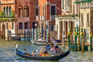 FOTO. Cele mai romantice oraşe din lume. Destinaţiile perfecte pentru o escapadă în doi