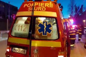 Știri Romania: Tragedie in miez de noapte. Un barbat gasit carbonizat intr-o casa mistuita de flacari