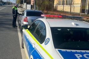 Amenzi de 130.000 de lei şi zeci de permise reţinute, în weekend, în Olt