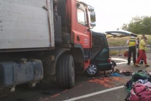 Familiile celor nouă victime ale accidentului din Ungaria, consiliate de asistenţi sociali şi psihologi