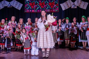 Şezătoarea tradiţională „Acasă, la rădăcină”  a revenit pe scena  din Buftea