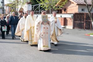 Parohia Roşu din Chiajna, în Vinerea Luminată. Cerul a zâmbit de bucurie, iar viaţa credincioşilor s-a umplut  de binecuvântare şi sfinţire
