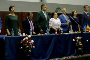 Colegiul Economic “Transilvania” şi-a premiat “Generaţia Centenarului”