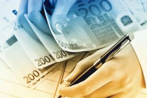 Hunedorenii pot primi până la 40.000 de euro nerambursabili pentru a porni o afacere