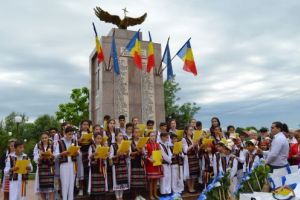 Ştefăneştii de Jos. Închinare eroilor neamului