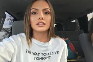 Alexandra Stan s-a fotografiat cu PĂRȚILE INTIME la VEDERE. Fanii s-au LIPIT cu faţa de telefon - Galerie Foto SEDUCĂTOARE 