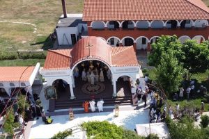 Restricţii de circulaţie pe ruta Drăgăneşti-Vlaşca – Botoroaga, cu ocazia pelerinajului de la Mănăstirea Pantocrator