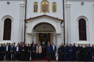 Constituirea Adunării Eparhiale a Arhiepiscopiei Râmnicului: au fost alesi mirenii, cu o viaţă morală şi religioasă demnă de un creştin
