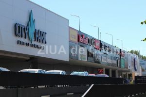 Constanteanul suparat: Pericol pentru soferi in parcarea subterana de la City Park Mall! Firma executanta, amendata de Politia Locala Constanta