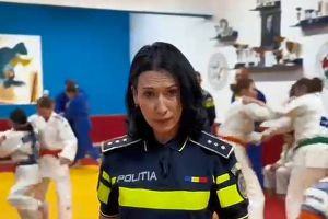 IPJ Bacău a lansat campania „Alege lupta corectă”, pentru prevenirea consumului de droguri în rândul liceenilor