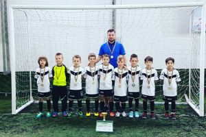 Play Bacău, învingătoare la 2011