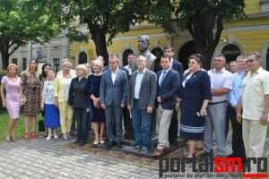 FOTOGALERIE. Liberalii sătmăreni au sărbătorit 143 de ani de la înfiinţarea PNL