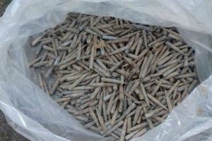 Sute de cartuşe, descoperite în Băile Tuşnad, de un căutător de metale