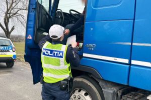Poliţiştii rutieri din Vrancea, controale în trafic pe parcursul zilelor următoare