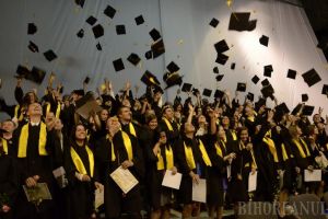 AJOFM Bihor: Absolvenţii de liceu sau facultate care îşi găsesc un loc de muncă primesc 1.500 de lei