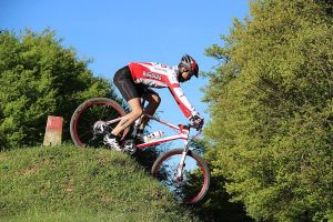 Pasiunea unui jandarm pentru ciclism