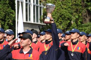 VIDEO. Colegiul Naţional ”Mihai Viteazul” Alba Iulia, pe primul loc la Olimpiada de vară a sportului militar
