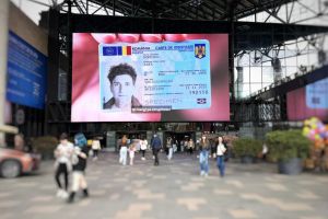 Se schimbă complet actele de identitate! Detaliul despre noul buletin electronic care atrage atenţia. Ce au transmis poliţiştii clujeni 
