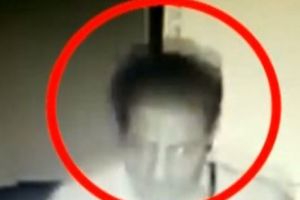 ALERTĂ în Bucureşti! Un AGRESOR SEXUAL a ATACAT o fată de 17 ani. Bărbatul este încă LIBER!