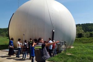 Alertă la staţia de epurare a Sibului – Copiii au văzut ce aruncă sibienii în canalizare