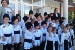 FESTIVALUL JUDEȚEAN „SUNTEM MÂNRII ROMÂNAȘI‟   ÎNTORSURA BUZĂULUI