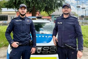 Bărbat salvat în ultima clipă de poliţişti, după o tentativă de suicid în Filipeşti